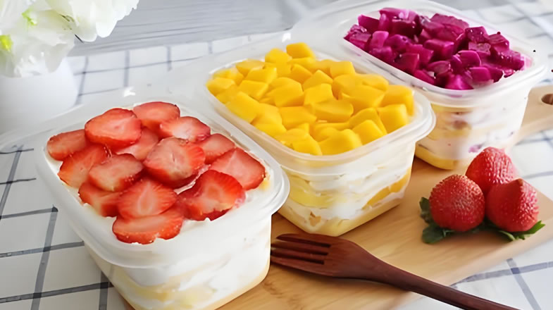 Multifunctional thermoforming machine